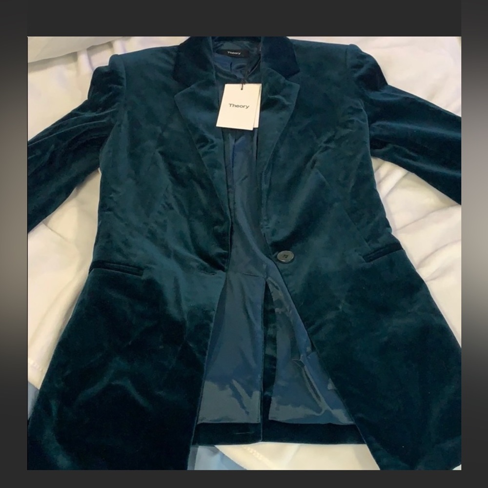Women’s Theory Power Jacket. New with tags!